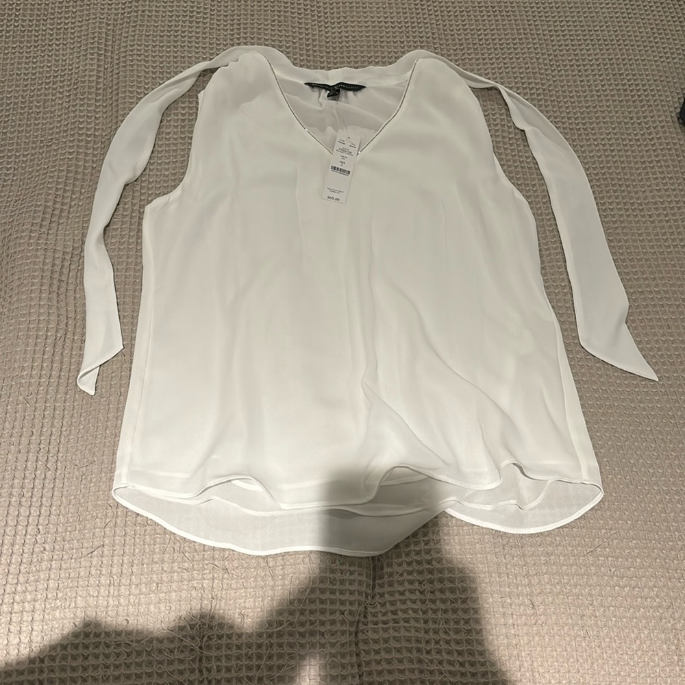 White House black market white top